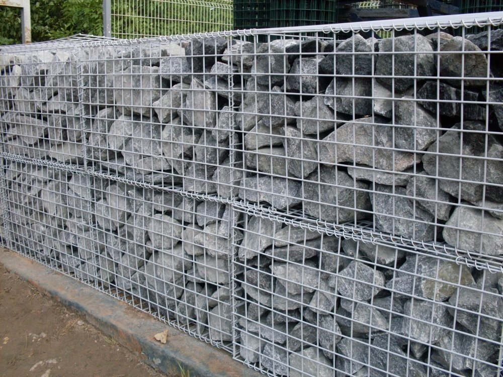 Почему важно выбрать качественные габионы и композитную арматуру